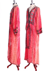 20s Fuchsia Pink Velvet Embroidered Caftan
